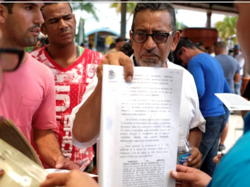 Cubanos varados y víctimas de extorsión en Tapachula