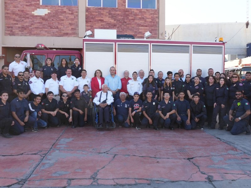 Cuenta Bomberos Voluntarios con nuevas unidades