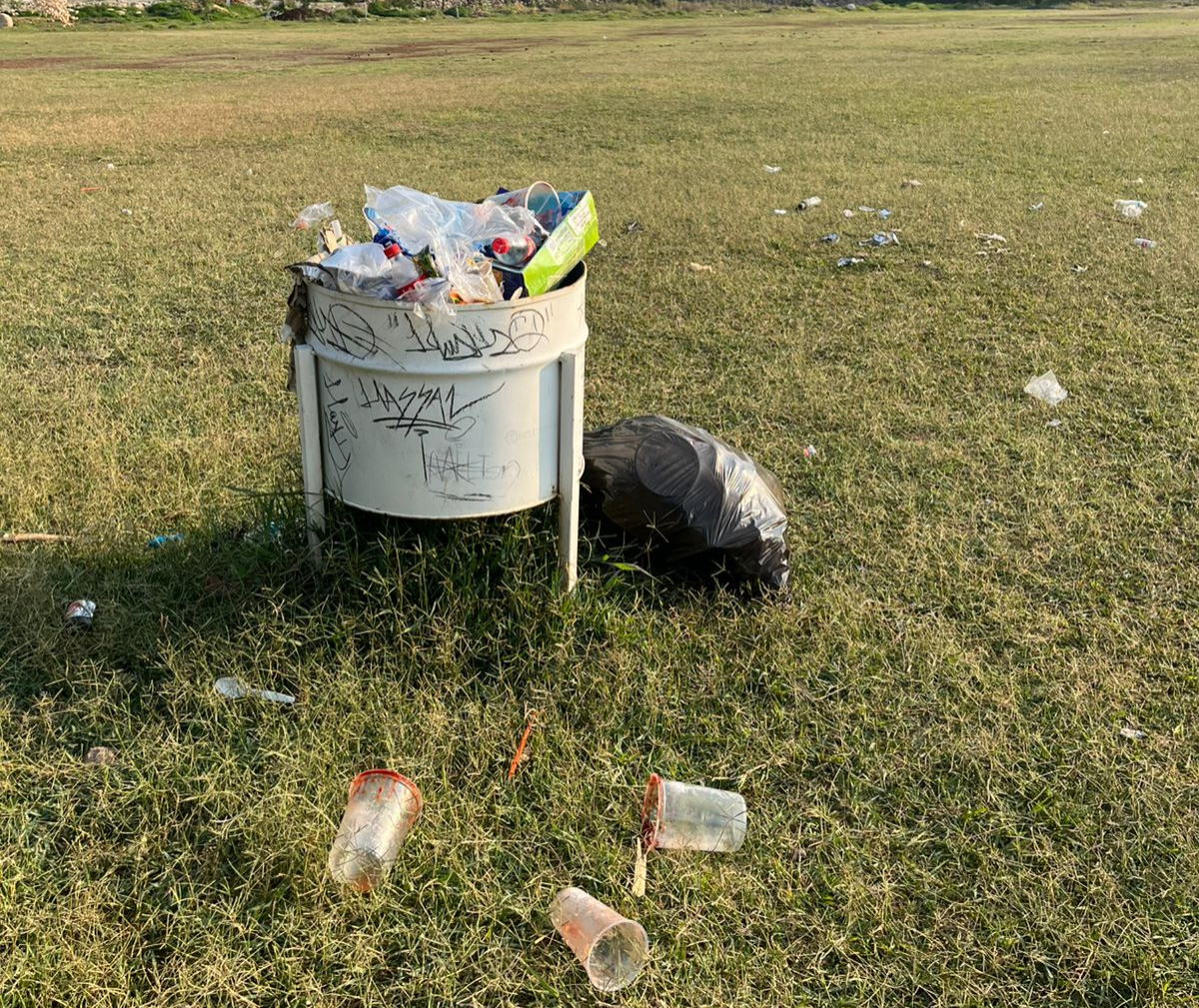 Basura invade canchas de Tres Puentes y vecinos denuncian abandono ...