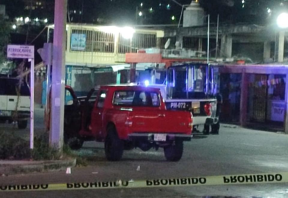  Dos feminicidios en menos de   horas en Salina Cruz