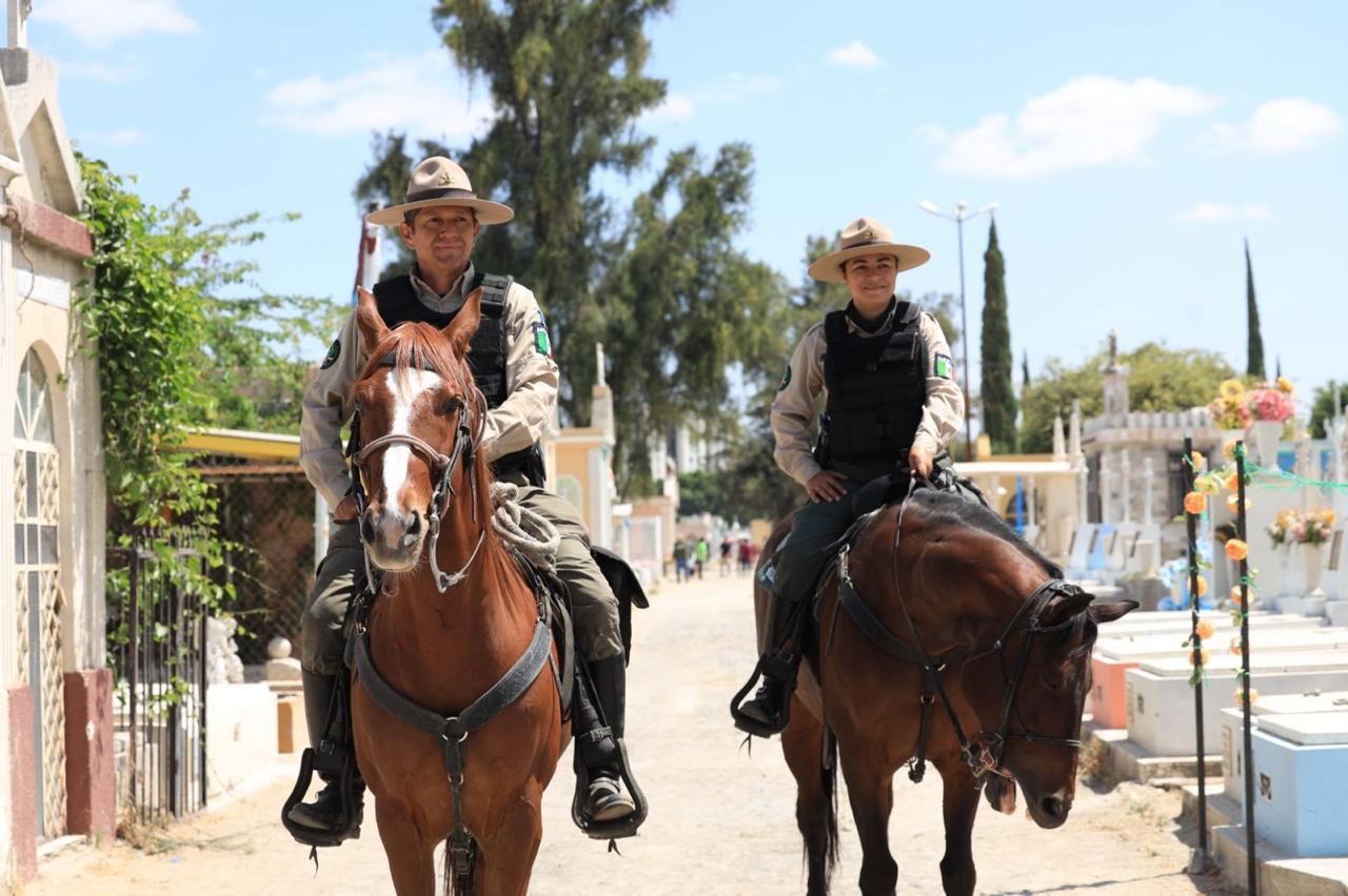 Guadalajara alista operativo en panteones por el 10 de Mayo | Meganoticias
