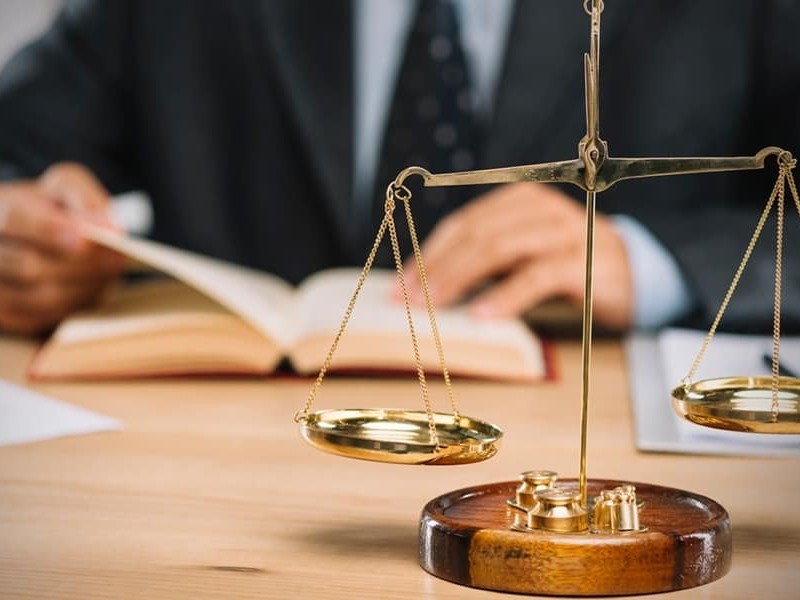 Cuestionan legalidad en elección de barra de abogados