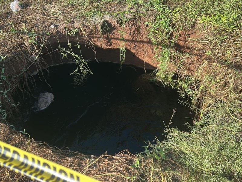 ¡Cuidado! Aparece nuevo socavón en Los Mochis