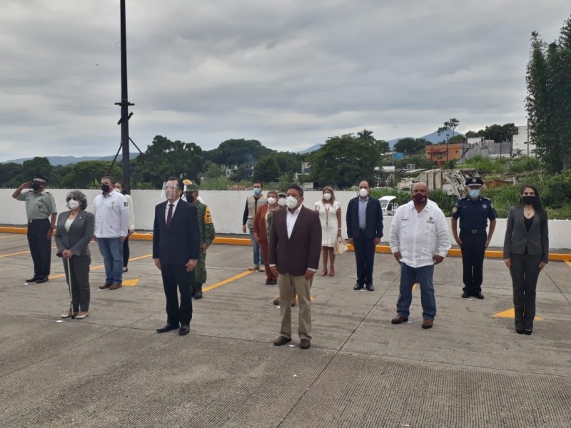 Cuitláhuac García encabeza homenaje a víctimas de COVID19 en Córdoba