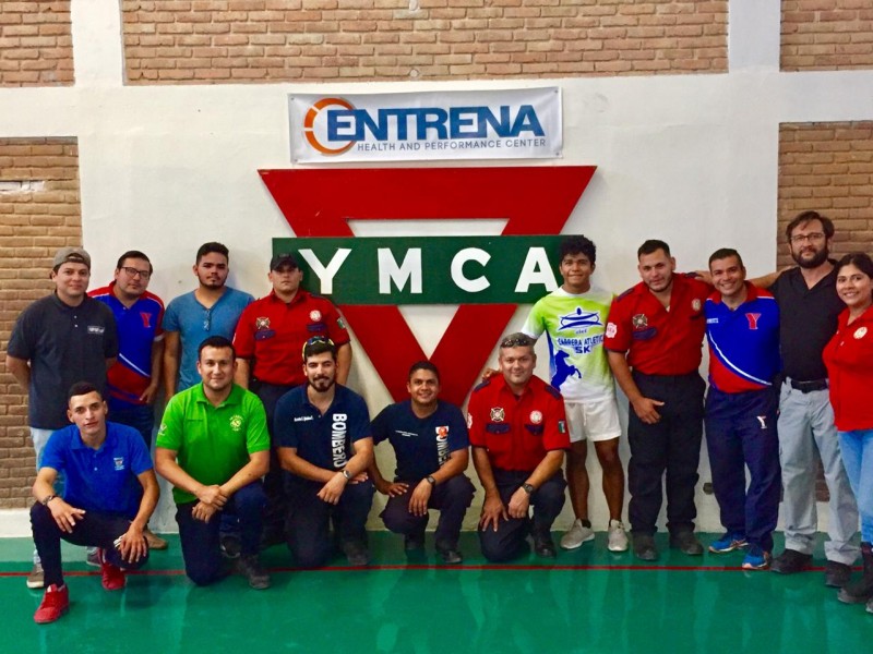 Culmina curso de guardavidas en la Ymca