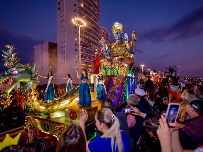 Cultura Mazatlán valora tres propuestas temáticas para Carnaval 2024