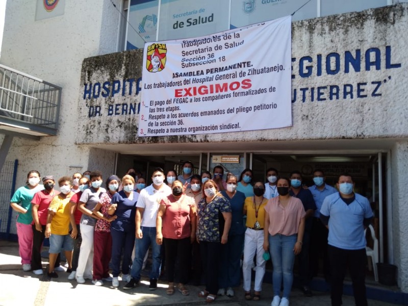 Cumple 72 horas paro a brazos caídos del sector salud