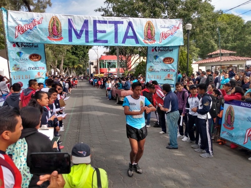 Cumplen con Carrera Guadalupana