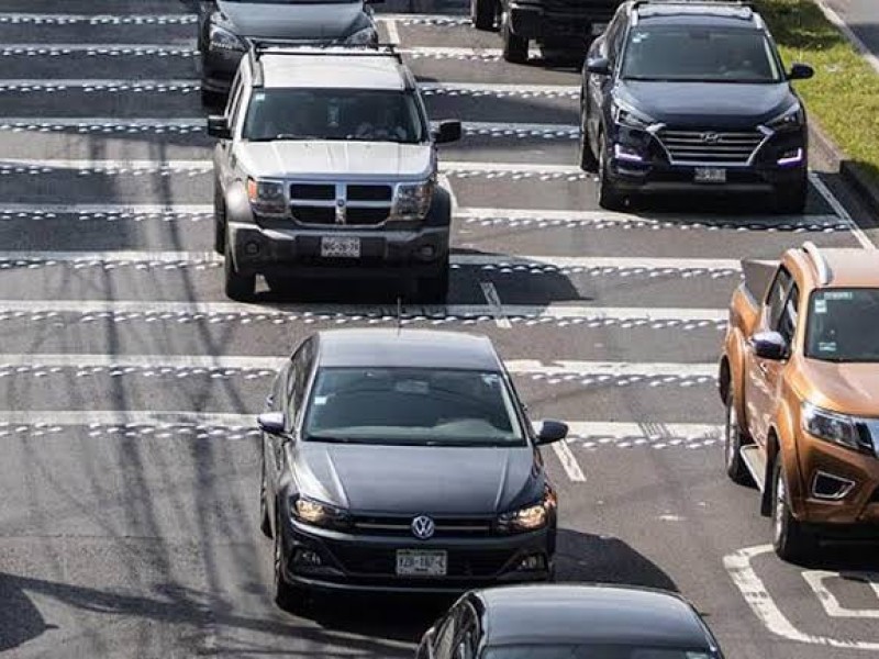 Cumplen refrendo vehicular 194 mil ciudadanos