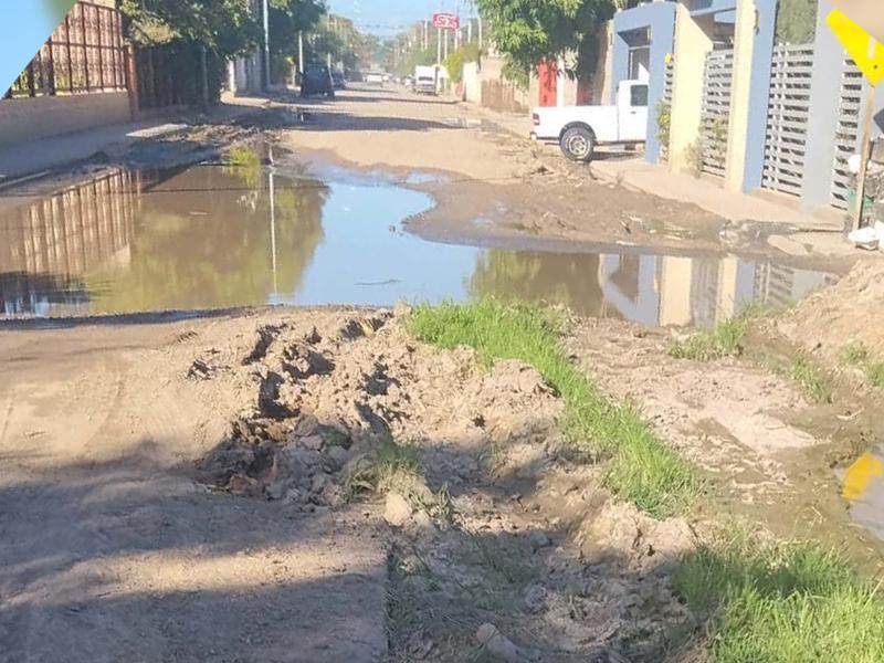 Cumplirán un año sin drenaje vecinos del ejido El Tajito