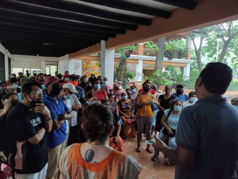 Damnificados por sismos anuncian movilizaciones en la Guelaguetza