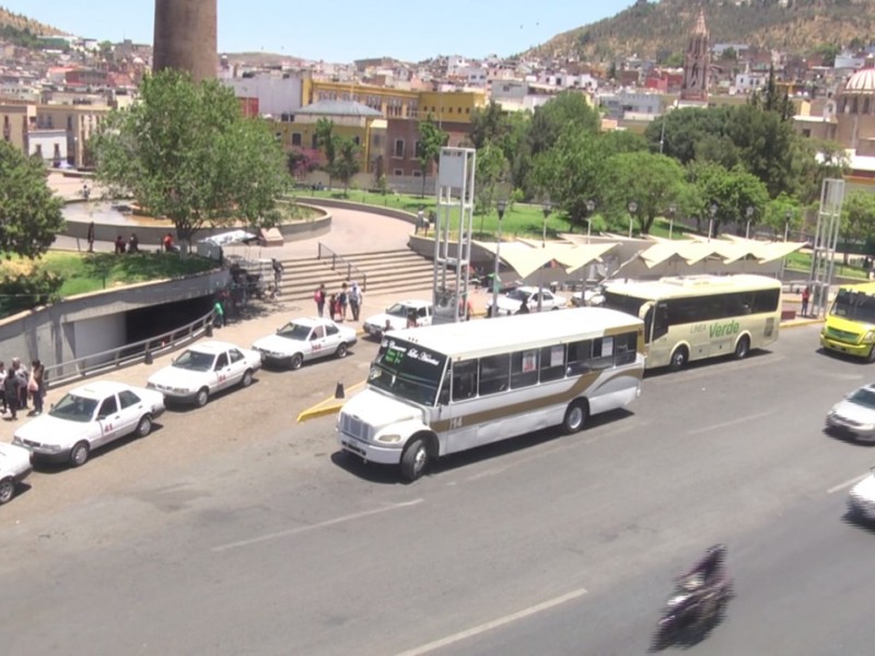 Dan de baja transporte púbico en mal estado