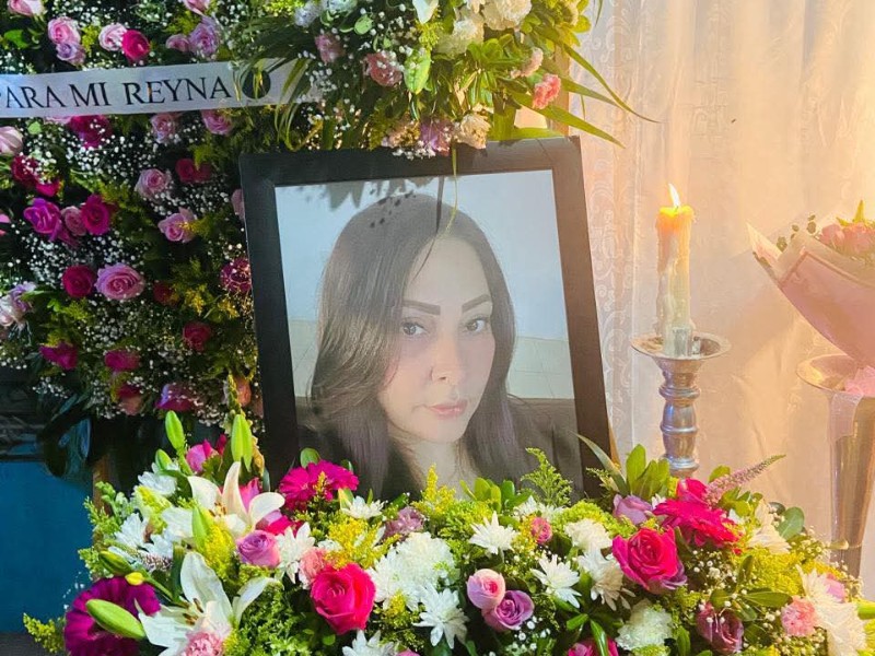 Dan el último adiós a María de los Ángeles en Guasave