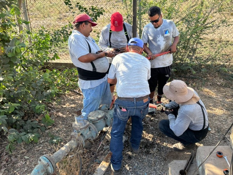 Dan mantenimiento a pozos de extracción en zona rural de Mazatlán