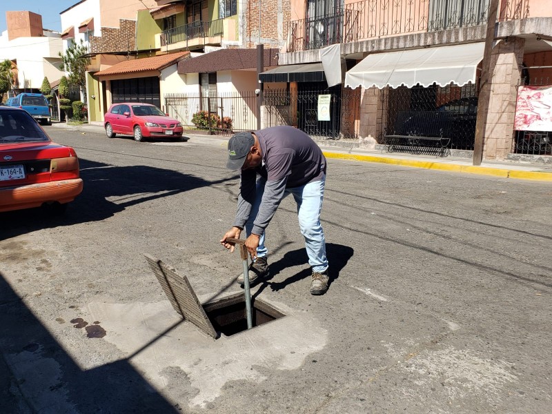 Dan mantenimiento a redes hidráulicas de Las Fuentes Zamora