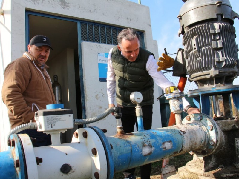 Dan mantenimiento al equipo de bombeo de “Kuntani” en Zamora