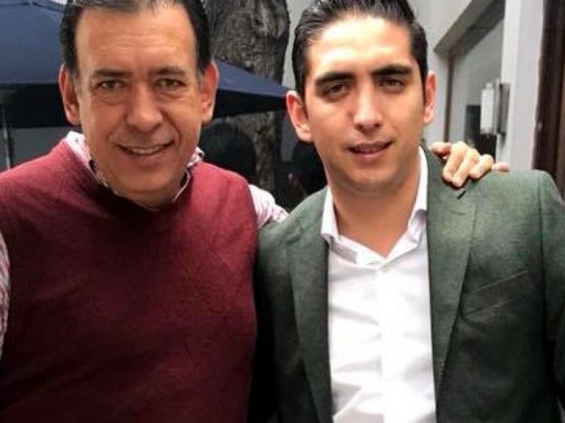 Dan registro a partido de hijo de Moreira