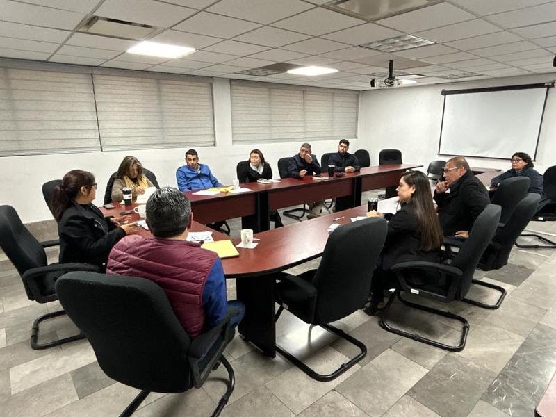 Dan seguimiento autoridades a incidentes entre buzos pescadores y tiburones