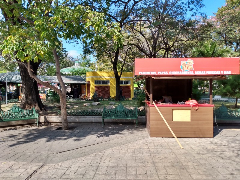 Dañan imágen urbana del parque de la marimba