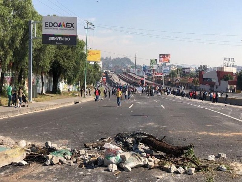 Daños millonarios por incursion policiaca en San Juanico