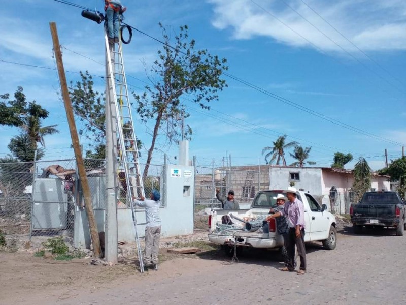 Daños por huracanes ratrasan cambio de alumbrado público en Tuxpan