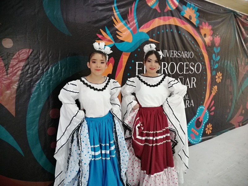 Danza folclórica en Golfo de Santa Clara