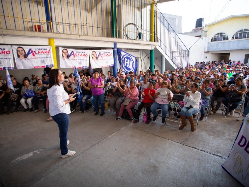 Dará continuidad Lorena Alfaro al fortalecimiento de las mujeres