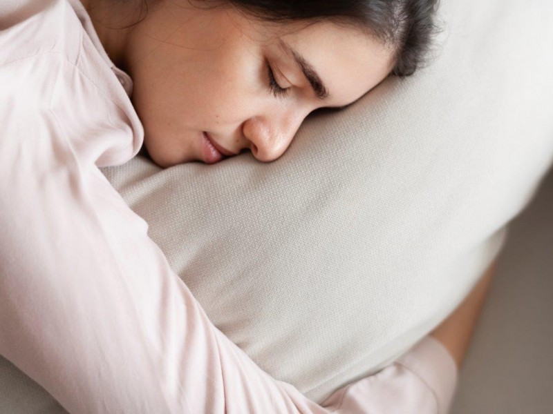 De esta manera mejorarás tus hábitos para dormir mejor