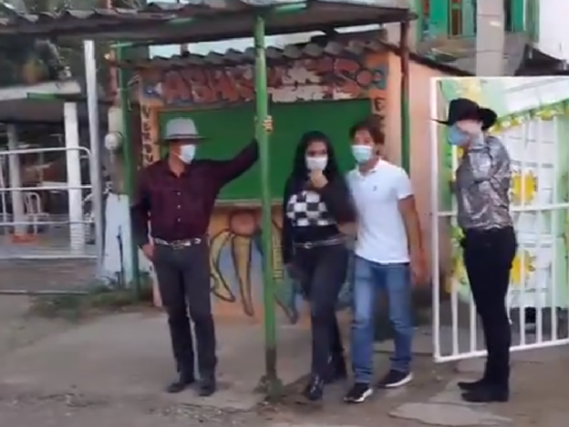 De nueva cuenta, desalojan fiesta de XV años en Minatitlán