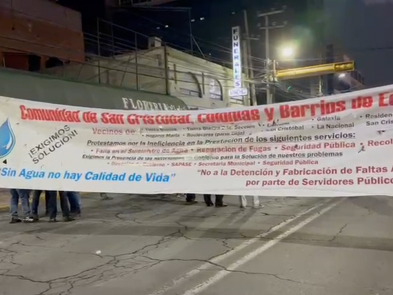 De nuevo se manifiestan en Ecatepec por falta de agua