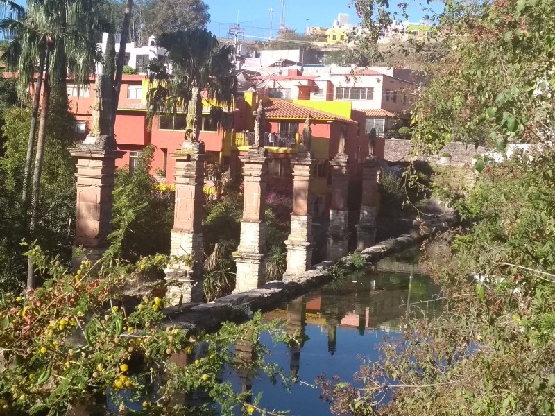 De proporcionar agua en abundancia, hoy está olvidada