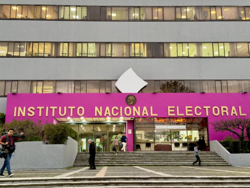 Debe esclarecerse situación del Instituto Nacional Electoral: Sheinbaum