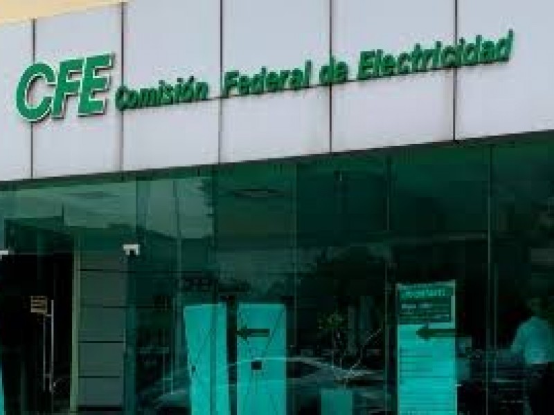 Debe ser Hacienda y no ciudadanos quienes rescaten a CFE