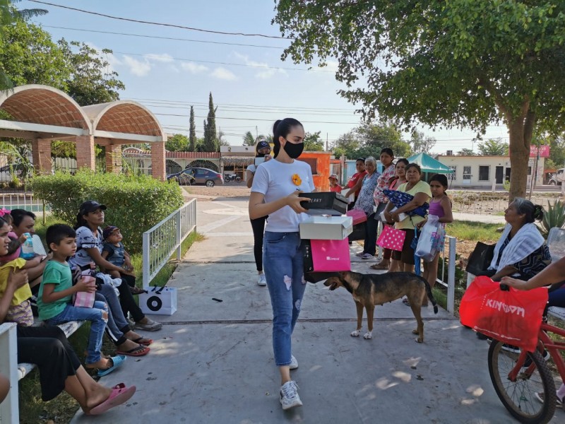 Débora Hallal, lleva ayuda a quienes más lo necesitan