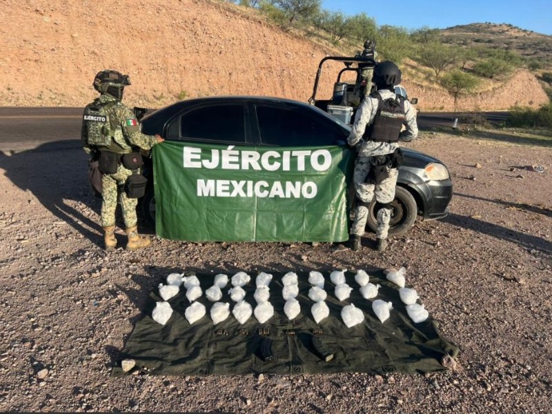 Decomisan 15 kilos de metanfetaminas al norte de Sonora