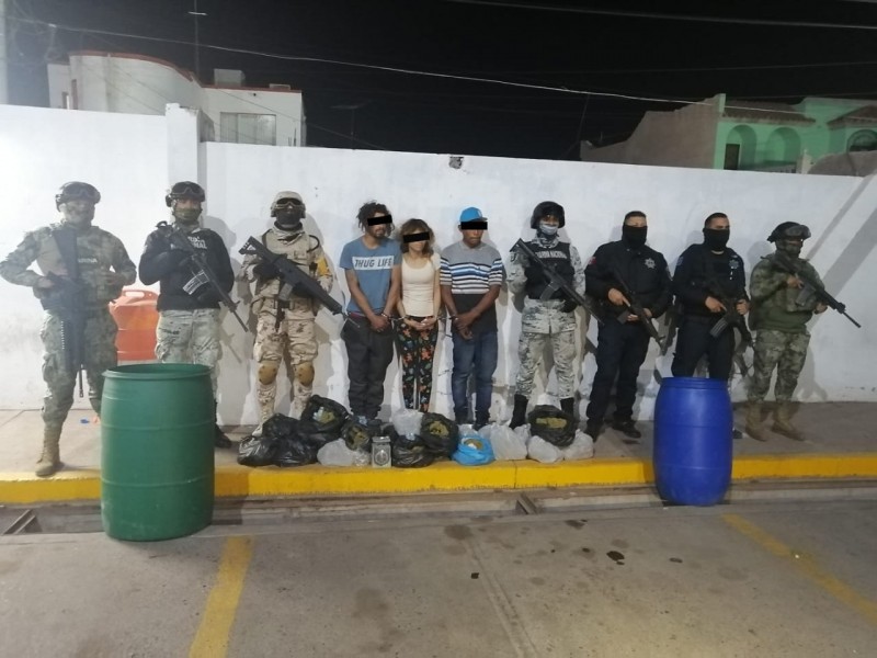 Decomisan 25 kilos de droga en operativo