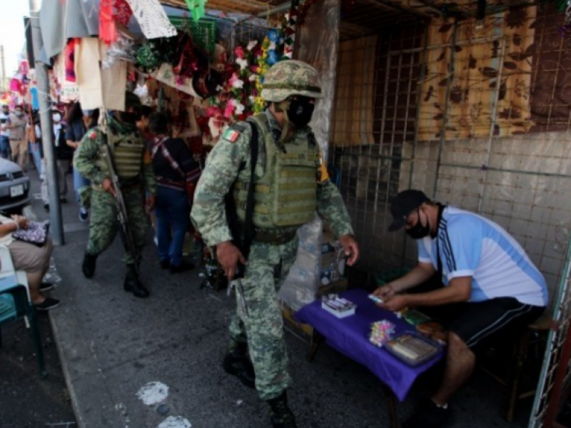 Decomisan 25 kilos de pirotecnia en Veracruz