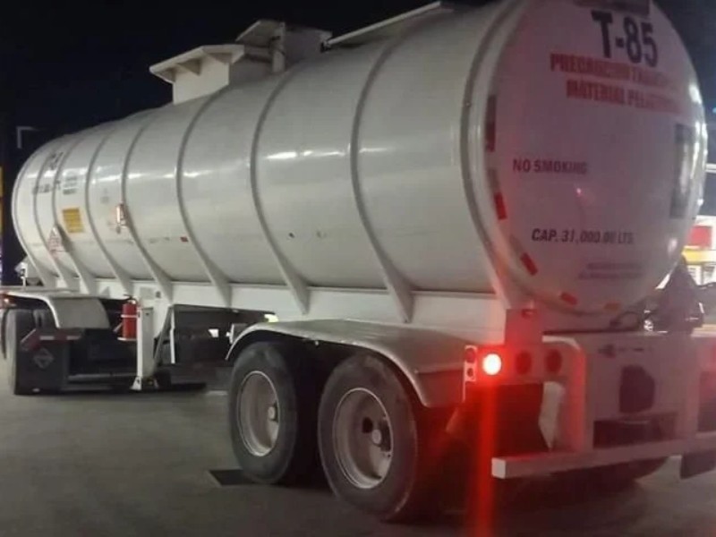 Decomisan 31 mil litros de hidrocarburo en el Edomex