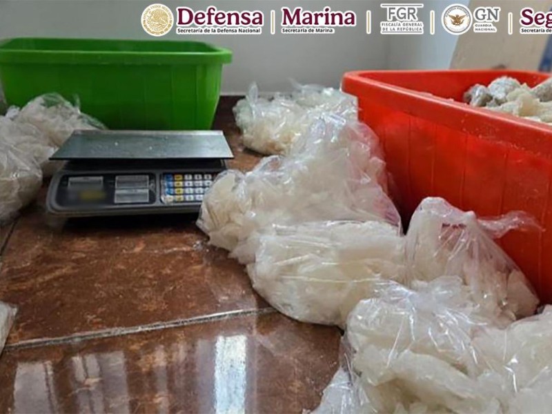 Decomisan 800 kilos de metanfetamina en Michoacán