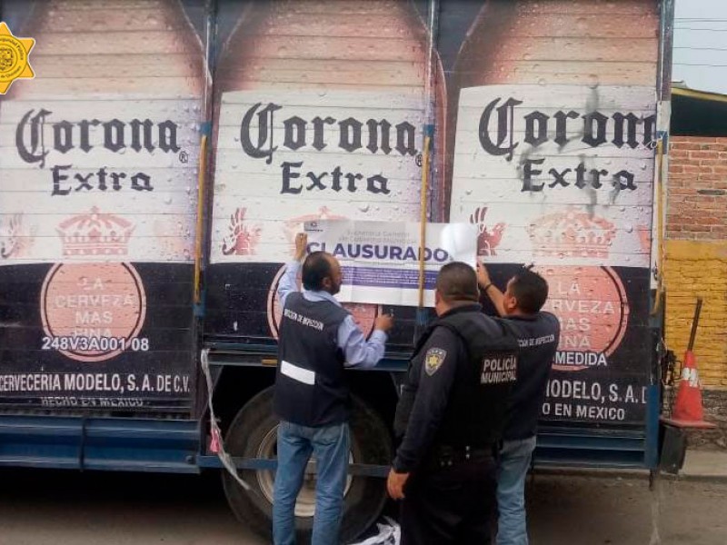 Decomisan alcohol clandestino en Santa Rosa