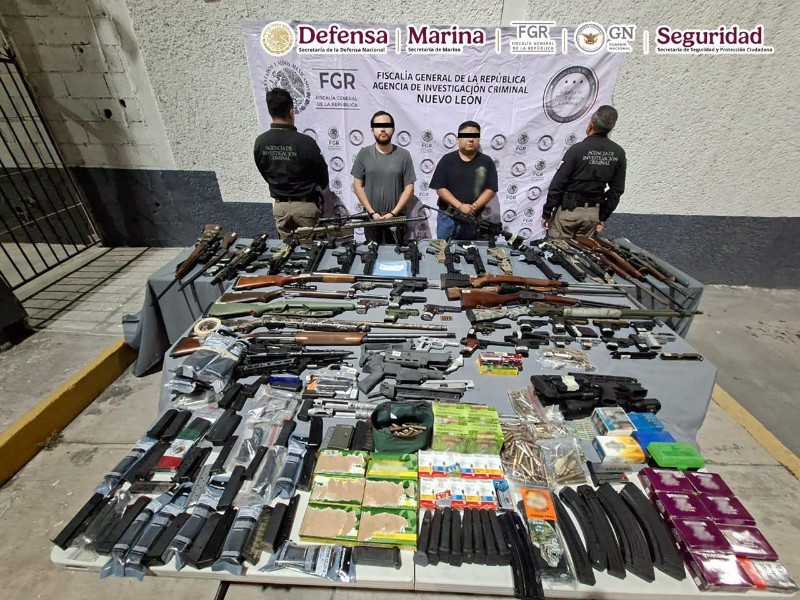 Decomisan arsenal en Monterrey