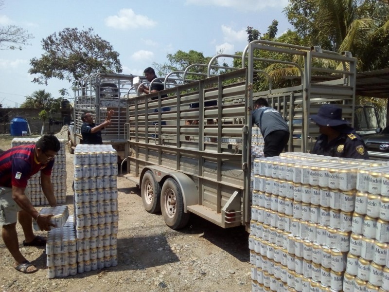 Decomisan autoridades cargamento ilegal de cervezas