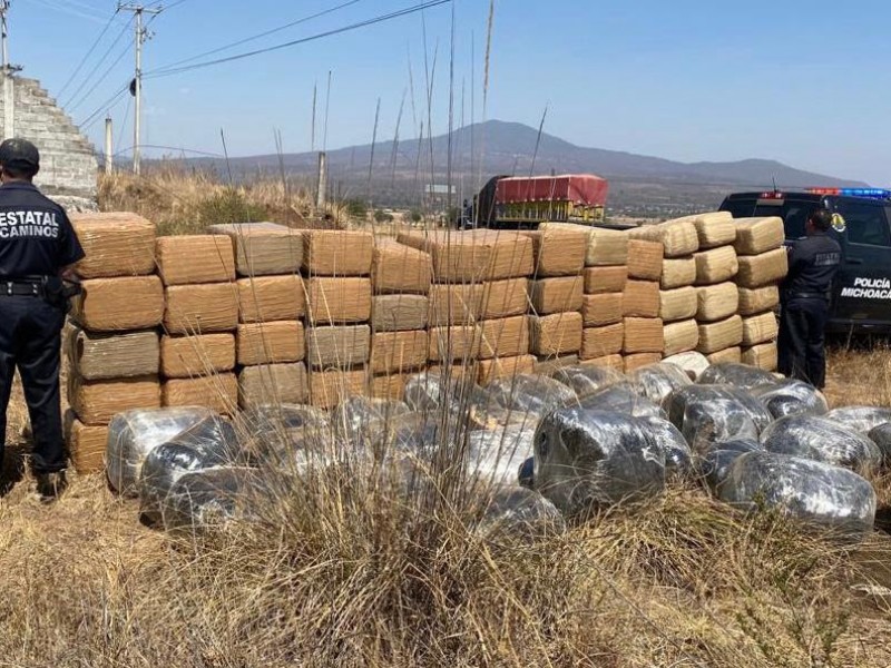 Decomisan más de 53 kilos de marihuana en Villa Madero