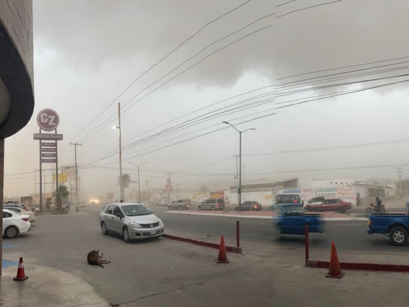 Deja lluvia vespertina en Hermosillo acumulados de 14.2 mm