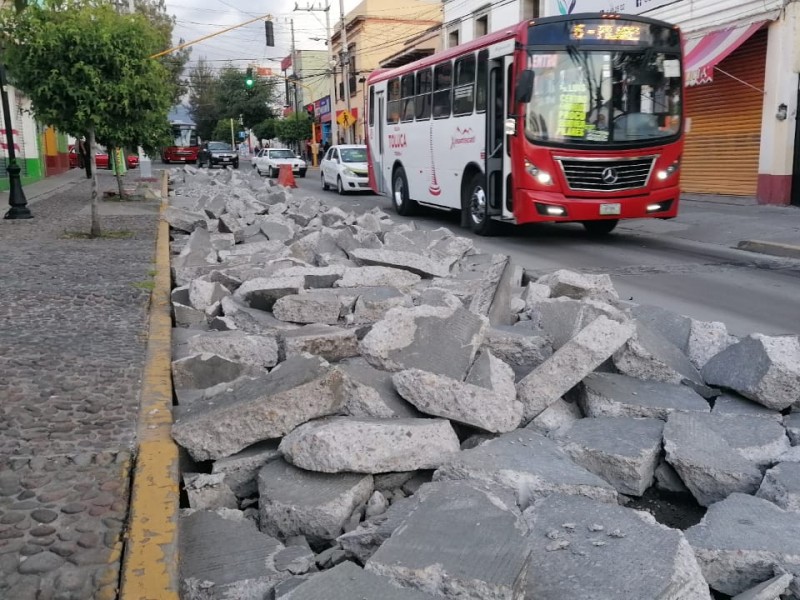 Dejan obras inconclusas en Zinacantepec
