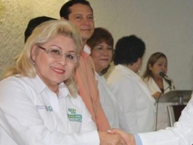 Delegada IMSS da positivo a Covid-19