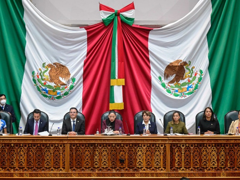 Delfina Gómez toma protesta al Poder Judicial del Edomex