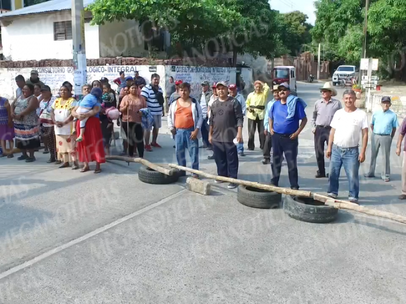 Demandan auditoría en Santiago Laollaga