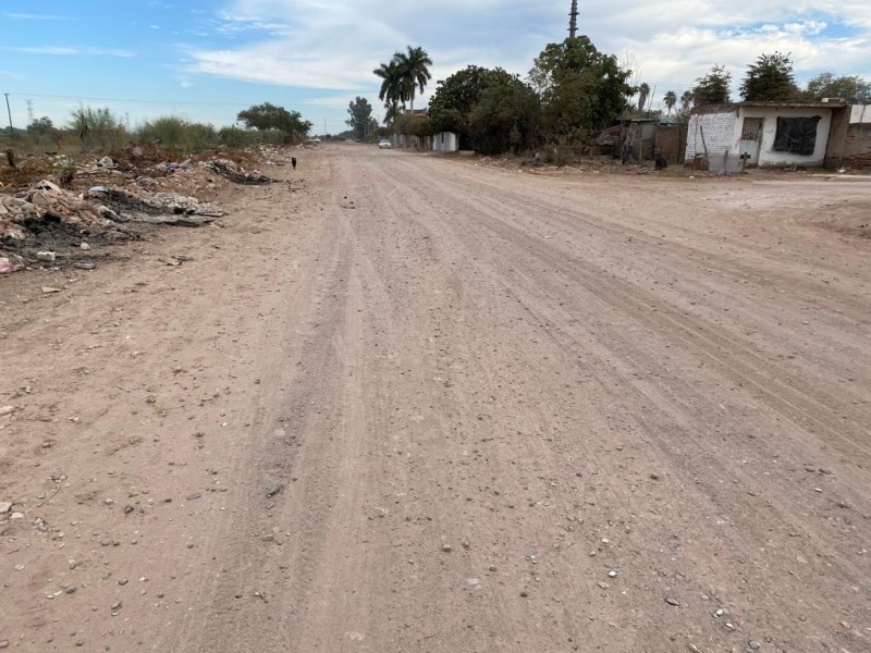 Demandan pavimentación de calle Marina Nacional