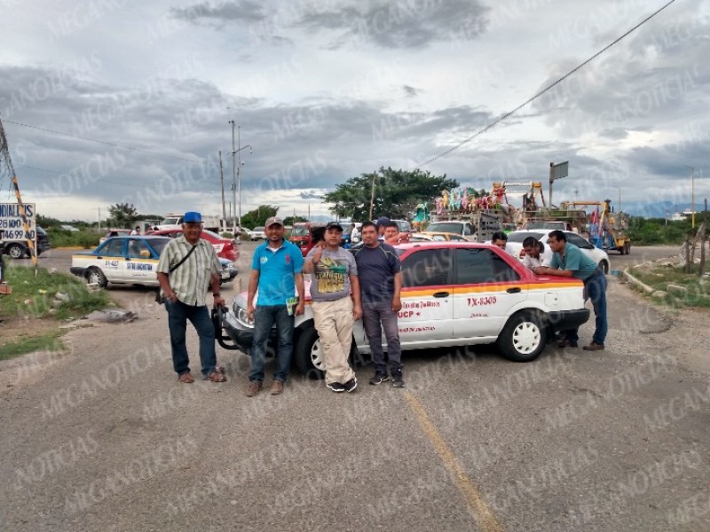 Demandan reparación de la carretera Unión Hidalgo-Juchitán